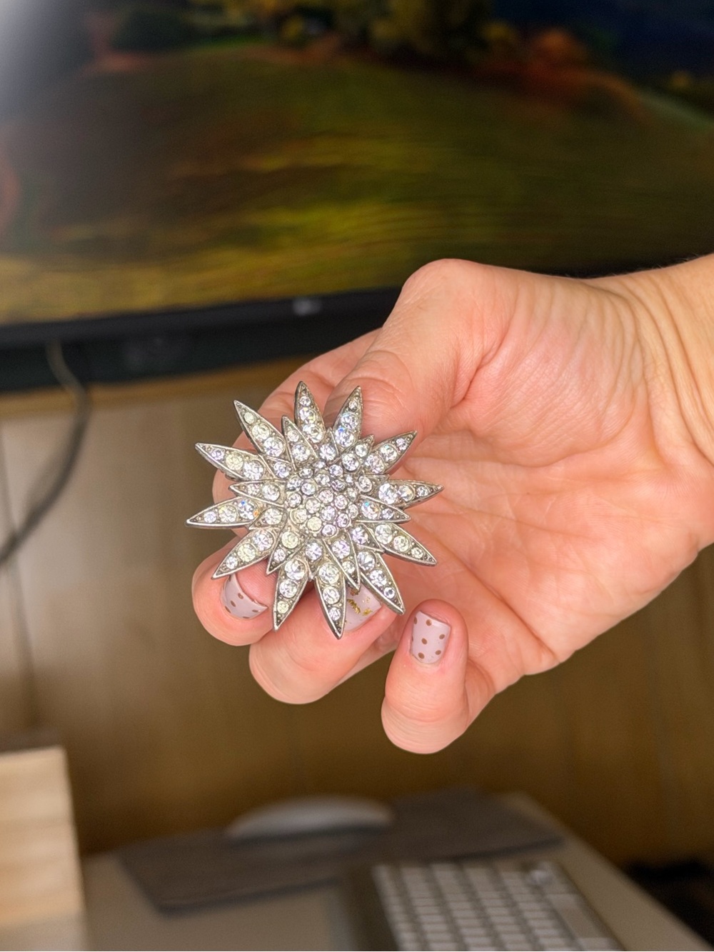 Vintage Mid Century Style Crystal Rhinestone Sunburst Star Snowflake Pin